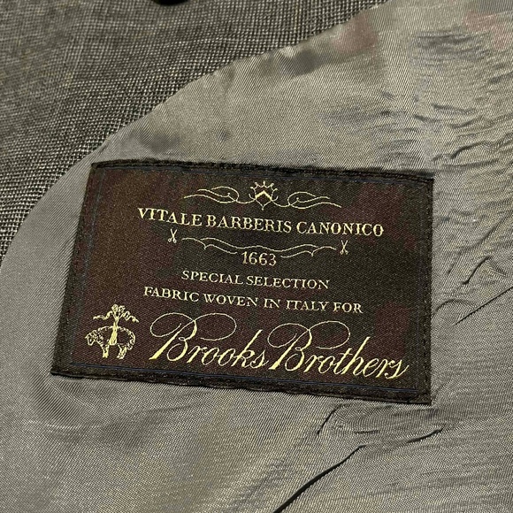 Brooks Brothers 1818 Regent Fit Wool 46R/40 Suit US Made Italian VBC Fabric - Picture 1 of 6